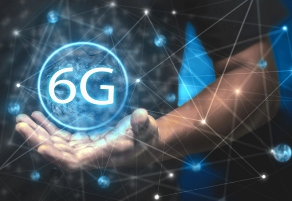 К 2030 году людям будут имплантировать чипы 6G — фейк