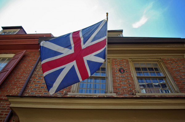 Guardian: богатые британцы избежали налогов в ОАЭ и направились в Европу