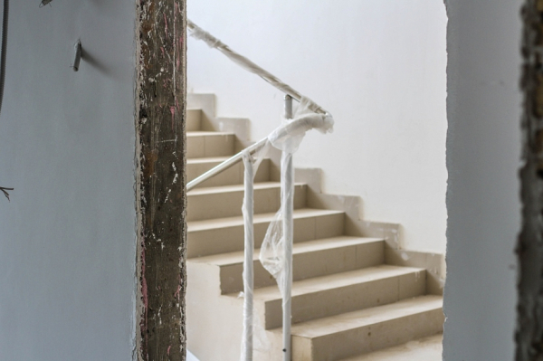 &laquo;Уже 30 обращений и нет ответа&raquo;: жители дома бьют тревогу из‑за капремонта