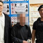 Бойцу СОБР в штатском пришлось позвать напарника в форме для разговора с казахстанцем с пачкой денег
