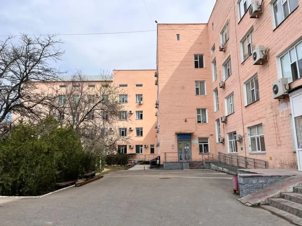 В Актау задержан детский хирург: в полиции раскрыли подробности