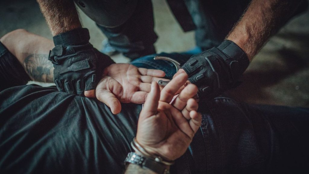Убийство мужчины расследуют в Таразе: подозреваемого задержали по горячим следам
